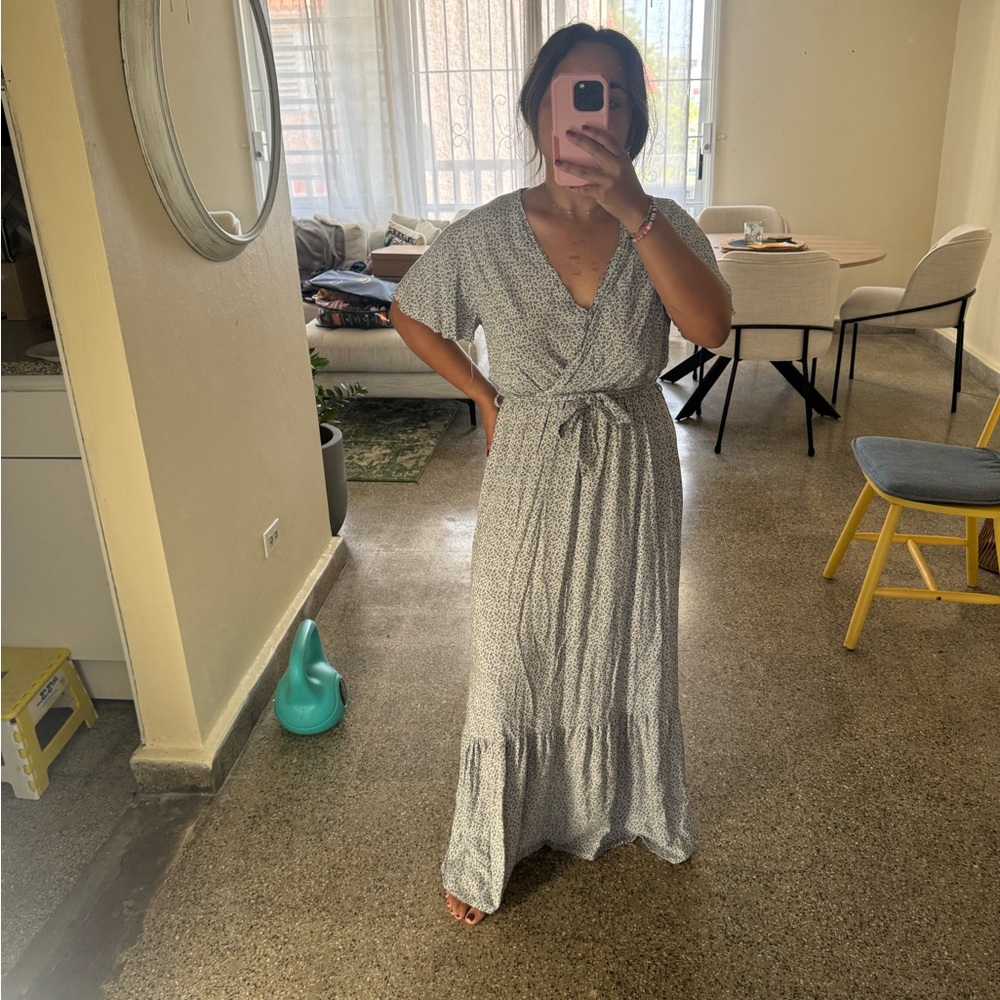 Elegant Gray Maxi Dress